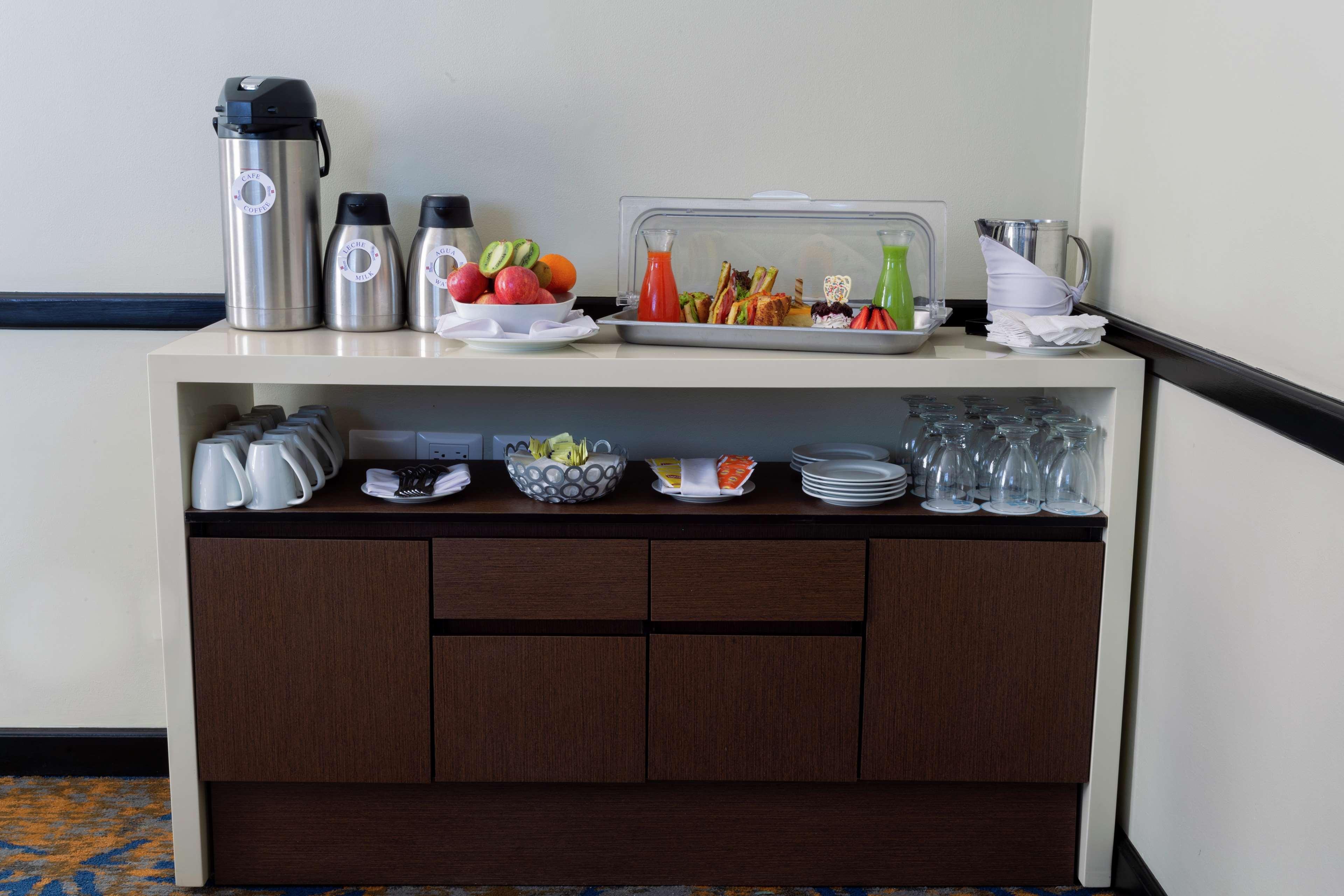 Hilton Garden Inn Guatemala City Luaran gambar